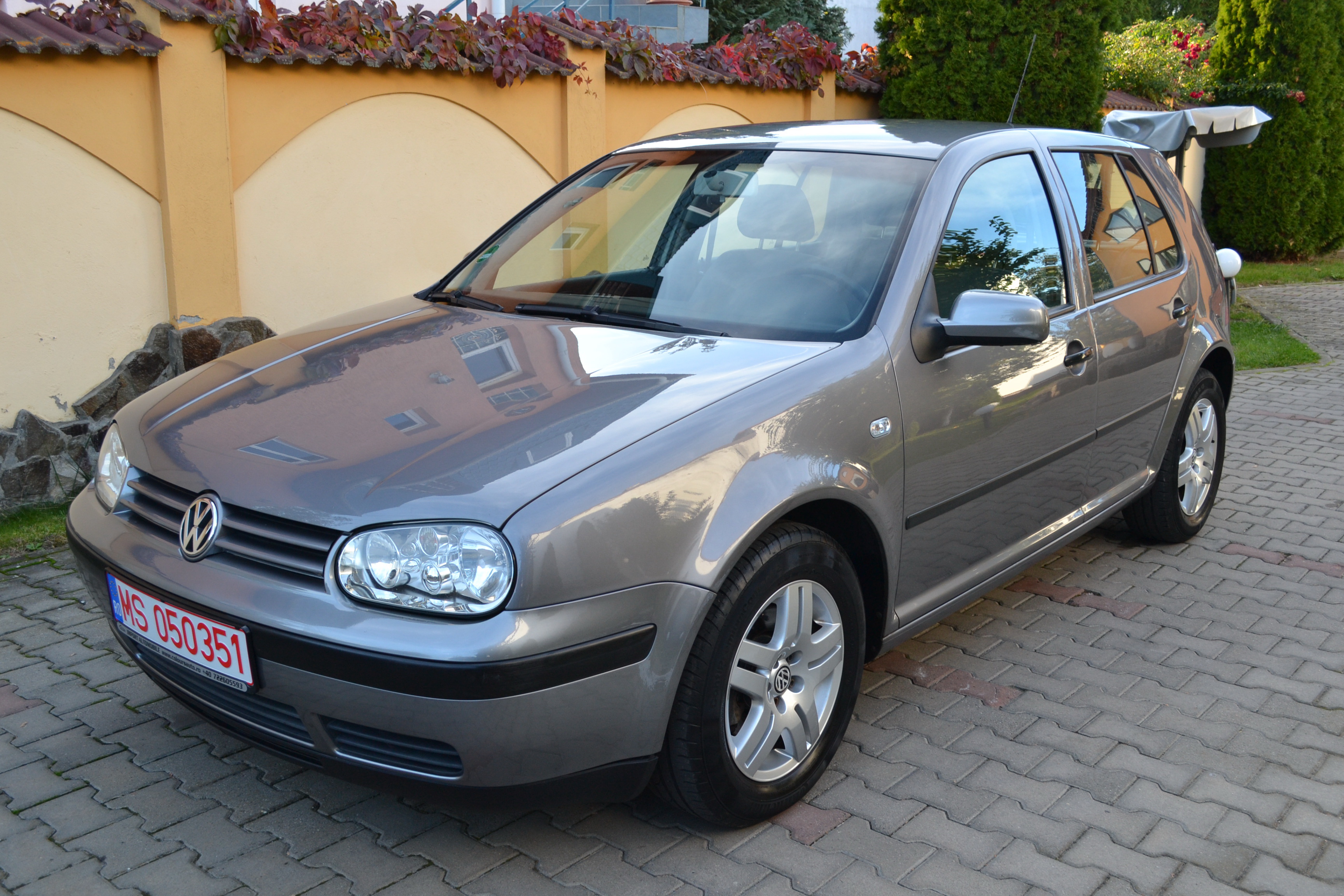 VW GOLF 1.6 FSI SPECIAL!! JENTI ALU!!CLIMATRONIC!! EURO4!! VW GOLF 1.6 FSI SPECIAL!! JENTI ALU!!CLIMATRONIC!! EURO4!!