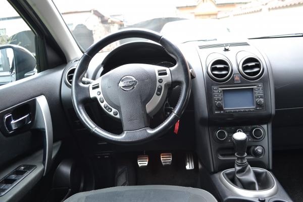 Nissan Qashqai 1.5dCi N-Tec Climatronic!! Camera!! etc.Euro 5