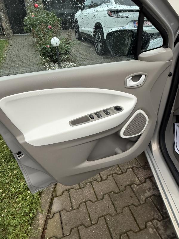 Renault Zoe electric drive 43KW Zen 40000km