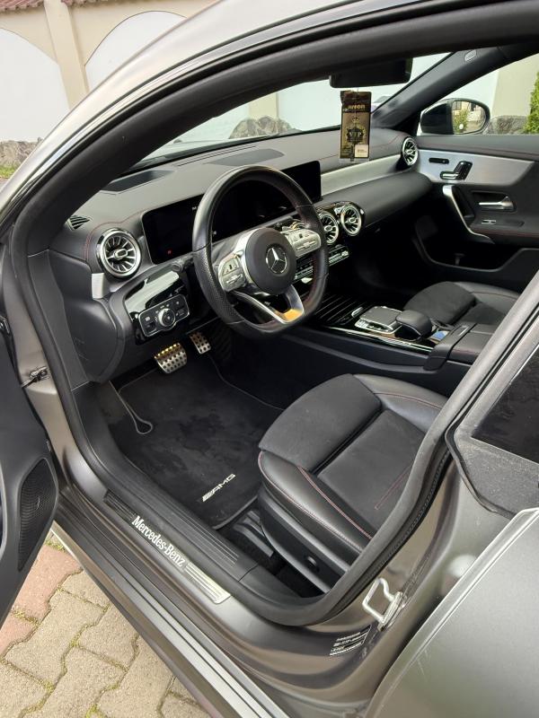 Mercedes-Benz CLA 250 AMG-Line 4MATIC